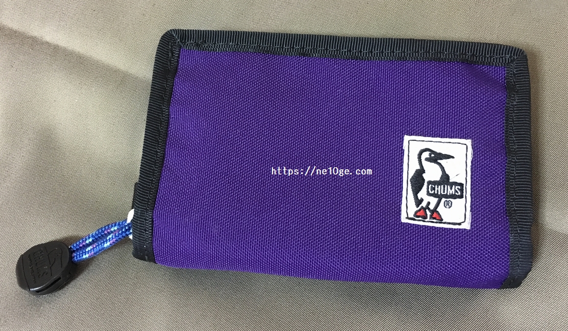 チャムス　CHUMS　Eco Card Wallet　エコカードウォレット　カード入れ　閉じた状態